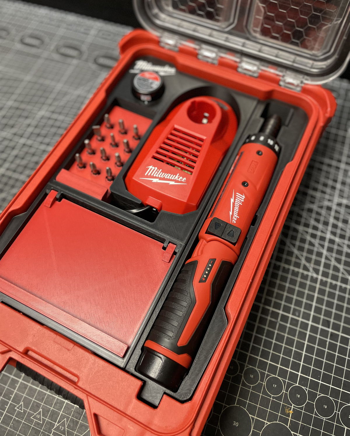 3D Printed Insert for Milwaukee Packout 8435 — M4D-202C Screwdriver Organizer, Charger, 12-Bit Holder & Magnetic Drawer, PETG