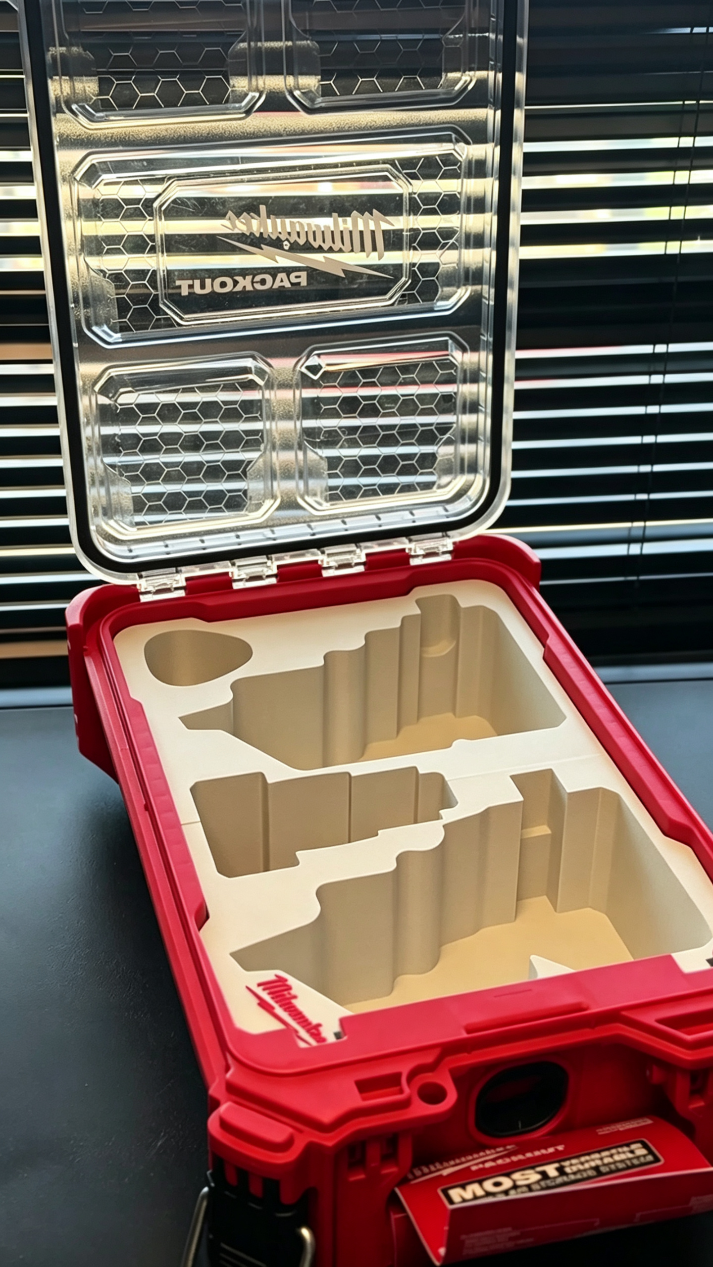 3D Printed Insert for Milwaukee Packout 8435 — M12 3453 Impact Driver & 2563 Impact Wrench Dual Tool Organizer, 2 Battery Slots, White PETG