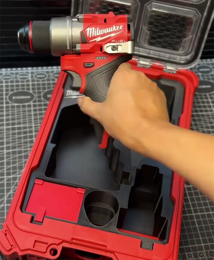 3D Printed Insert for Milwaukee Packout 8435 — M12 3404 Drill & 3453 Driver Dual Tool Organizer, Magnetic Flip-Top Storage, 2 Battery Slots, PETG