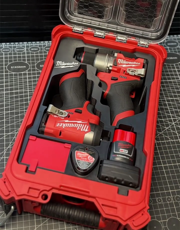 3D Printed Insert for Milwaukee Packout 8435 — M12 3404 Drill & 3453 Driver Dual Tool Organizer, Magnetic Flip-Top Storage, 2 Battery Slots, PETG