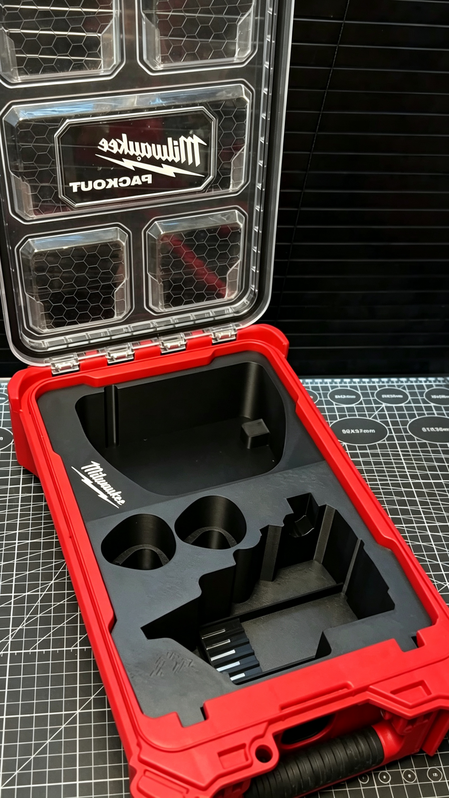 3D Printed Insert for Milwaukee Packout 8435 — M12 BLIDRC Right Angle Drill Organizer