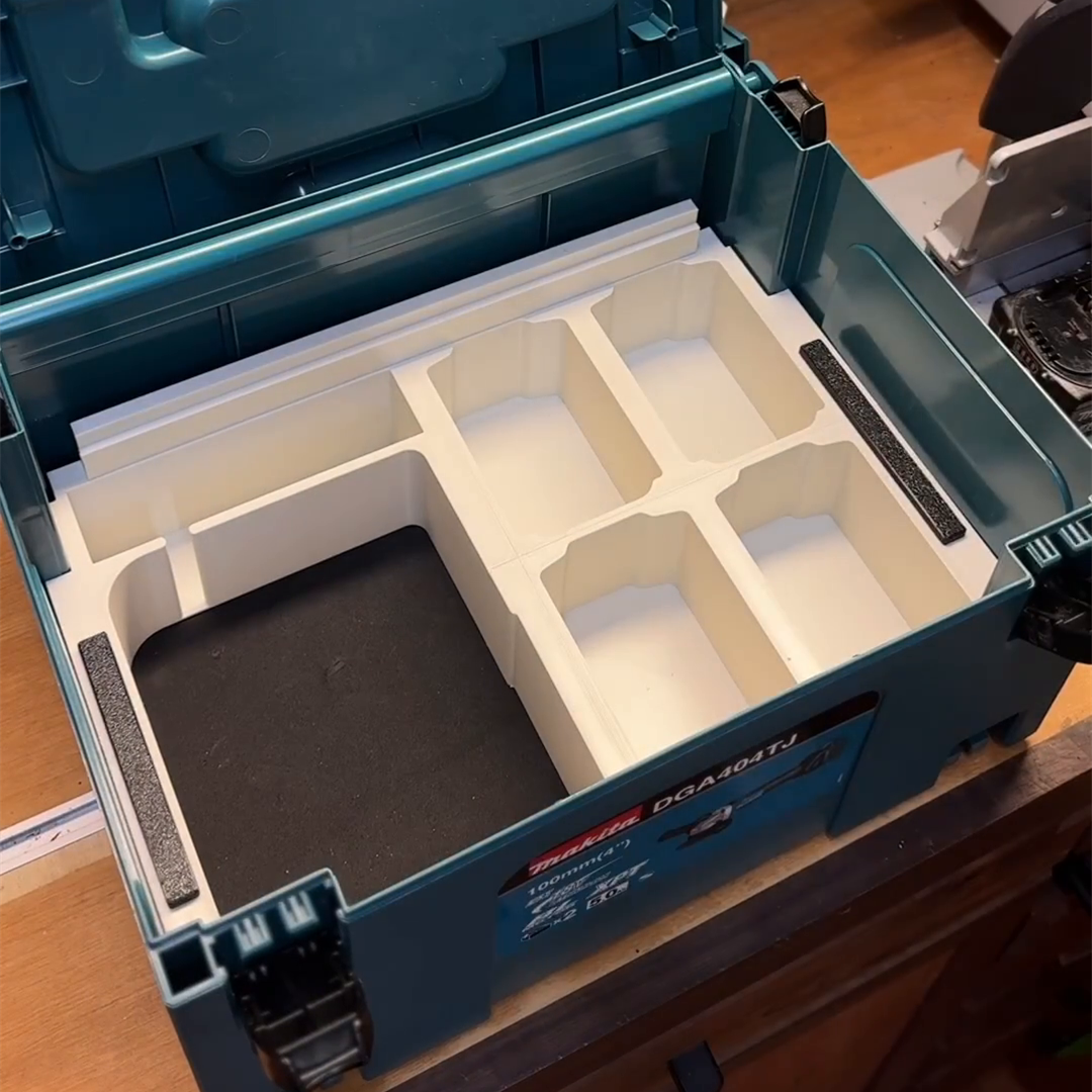 3D Printed Insert for Makita MAKPAC Type 3 — 8x 18V Battery & Charger Organizer with Sliding Tray, PETG